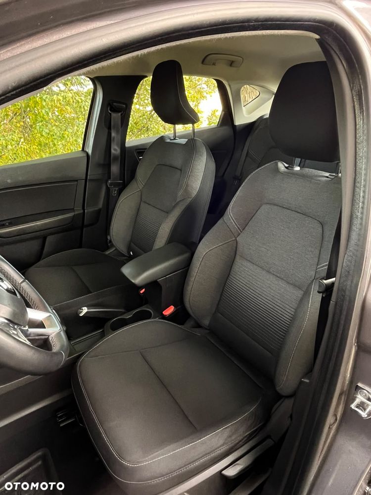 Renault Captur - 18