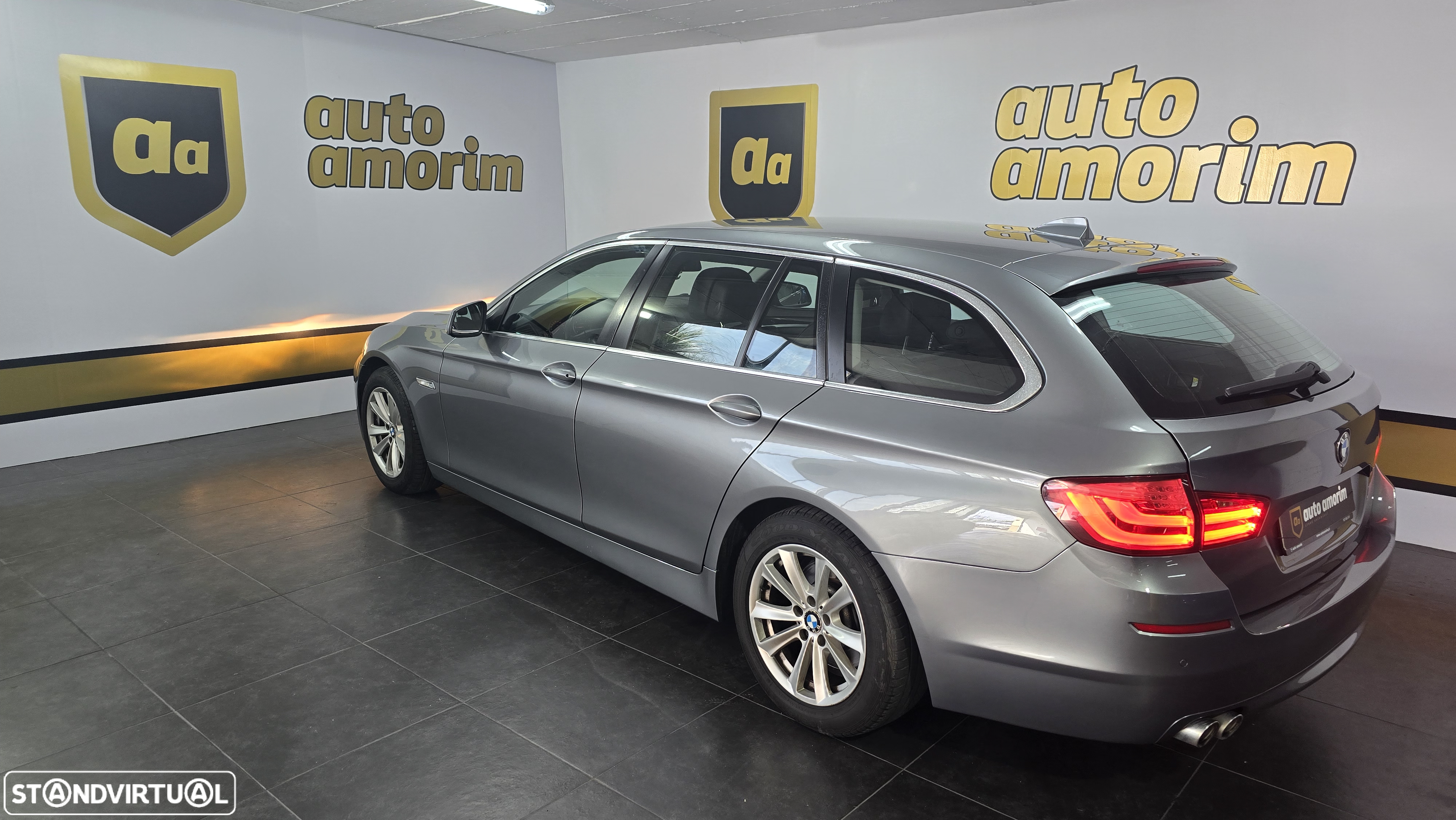 BMW 520 d Exclusive Auto 129g - 8