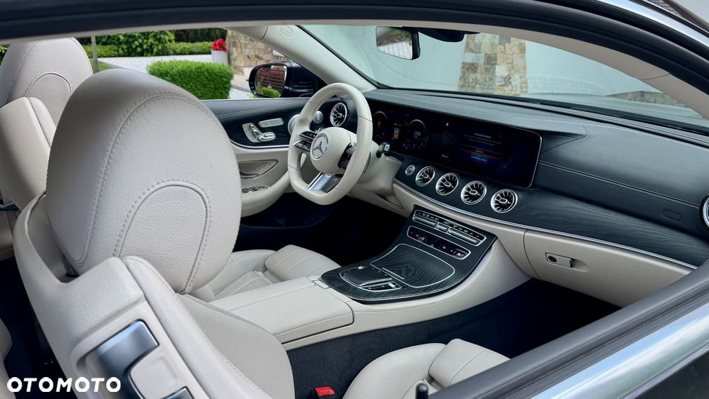 Mercedes-Benz Klasa E 220 d 4-Matic AMG - 5