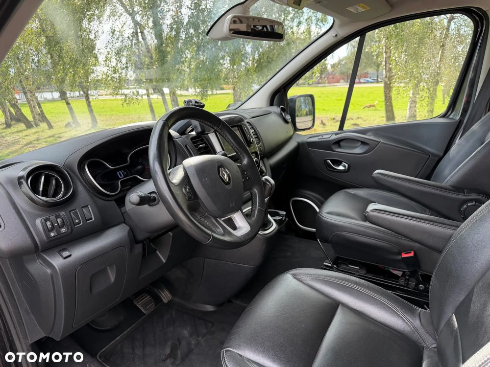 Renault Trafic Grand 2.0 dCi EDC - 19