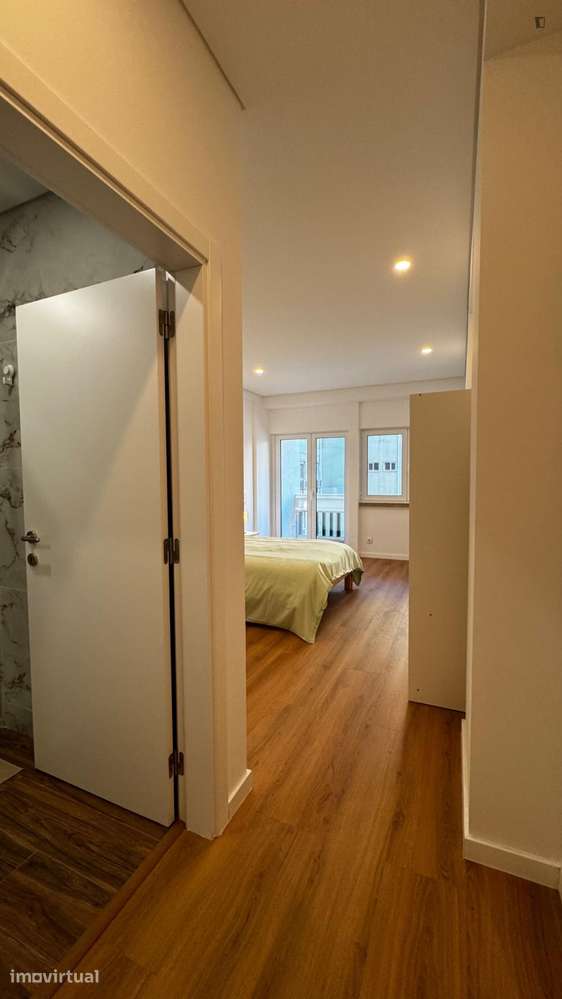 Quarto - localizado em Alvalade Lisbon - Grande imagem: 3/16