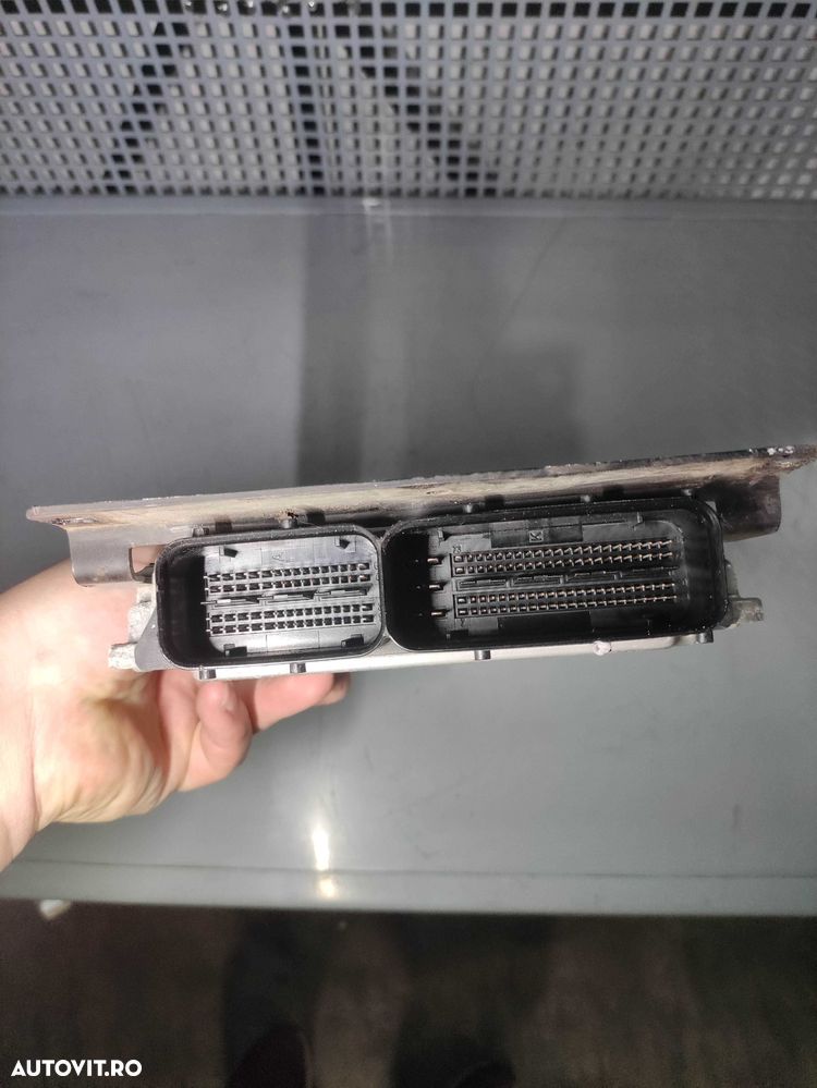 Ecu volkswagen vw passat b6 cbab cod 03l907309 - 3