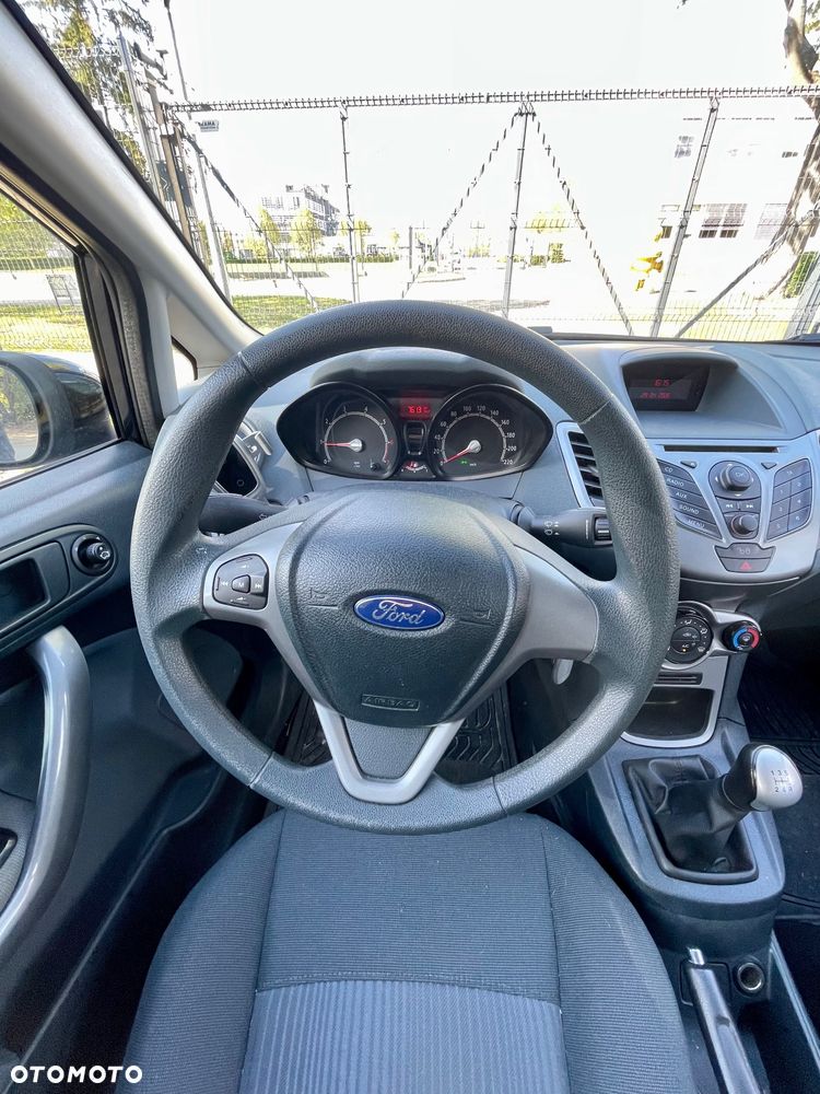 Ford Fiesta 1.25 Trend - 14