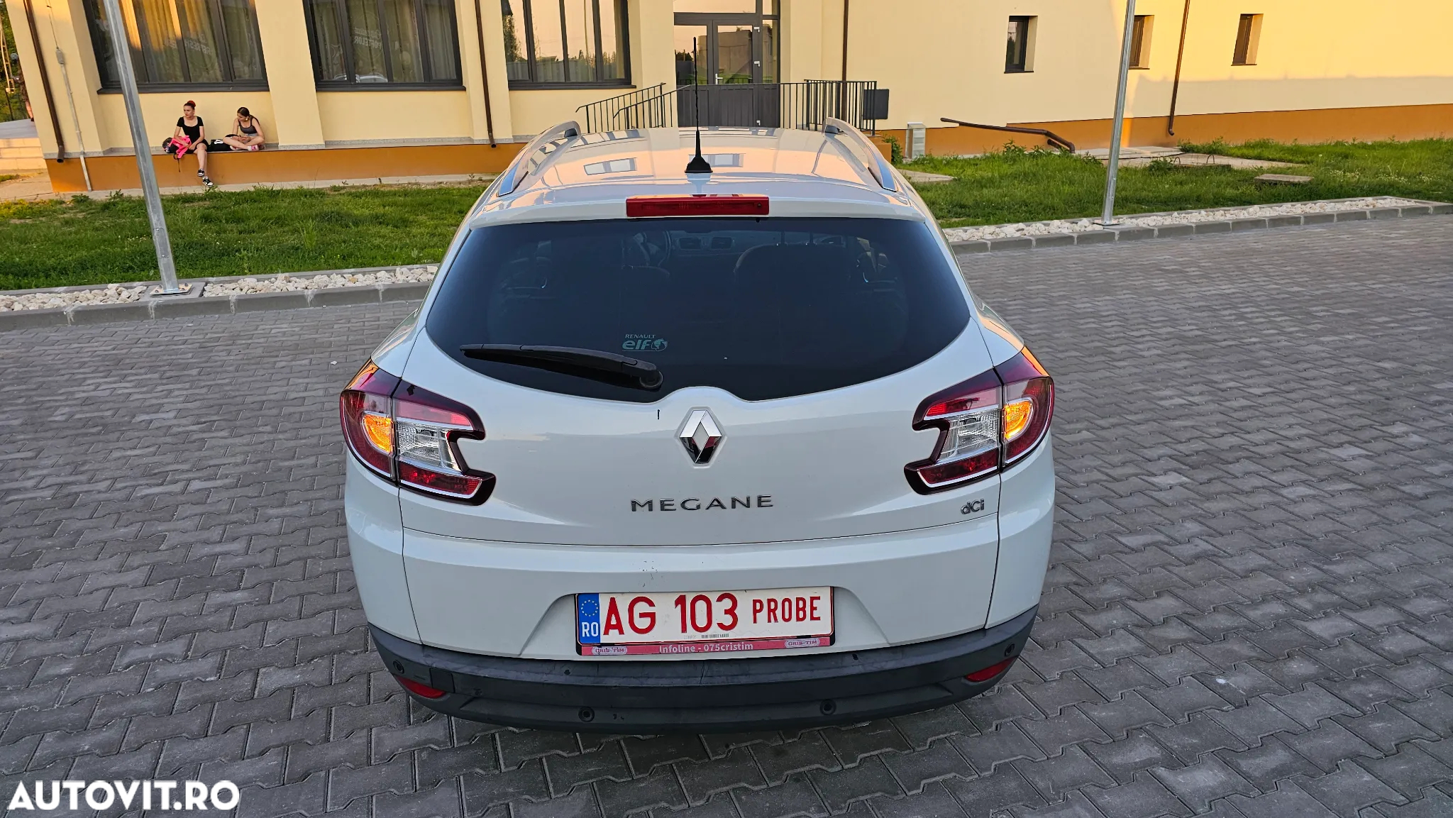 Renault Megane 1.5 dCi Dynamique - 6