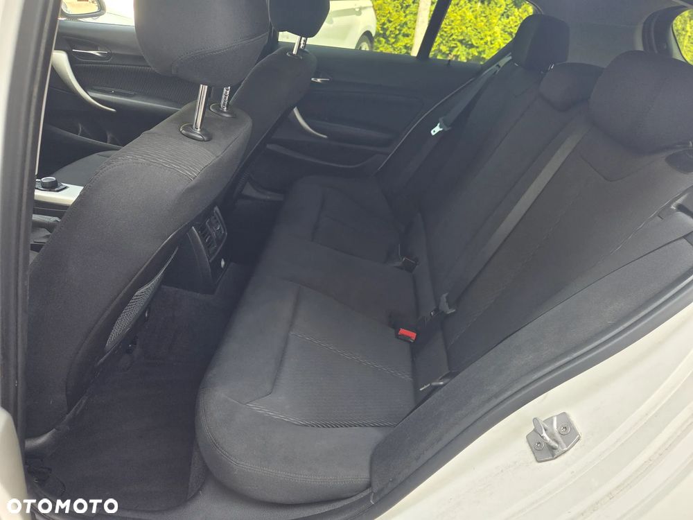 BMW Seria 1 116d Sport Line - 15