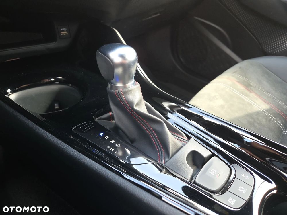 Toyota C-HR 2.0 Hybrid GR Sport - 28