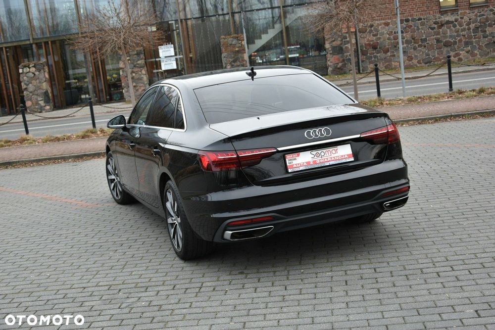 Audi A4 Limousine - 20