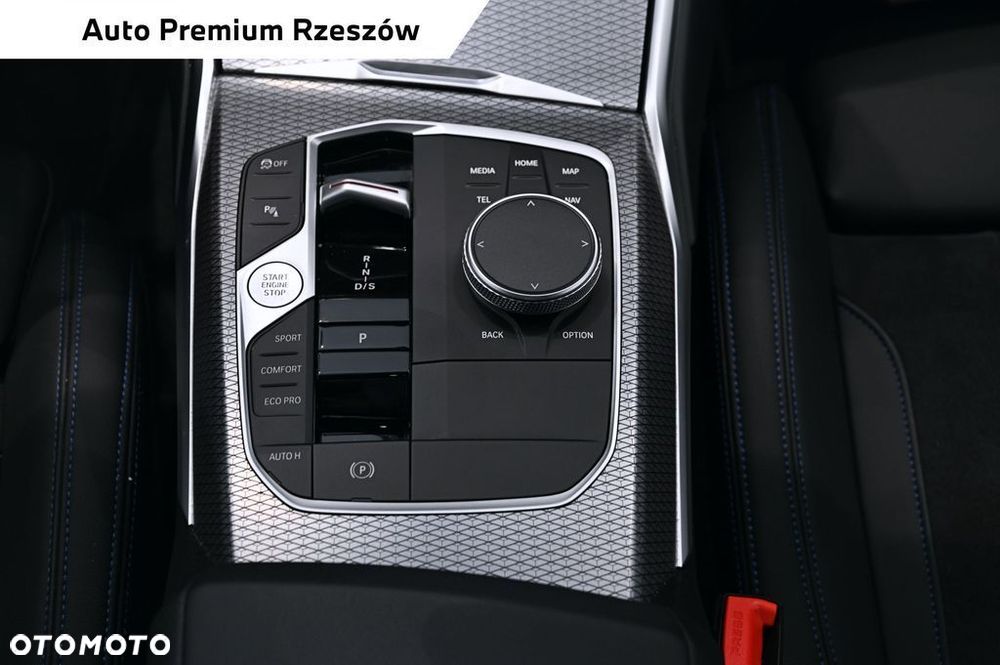 BMW Seria 3 320d xDrive mHEV M Sport - 16