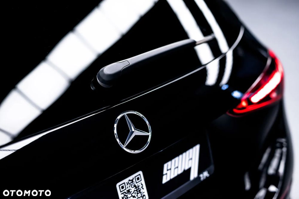 Mercedes-Benz Klasa C 300 mHEV 4-Matic AMG - 11