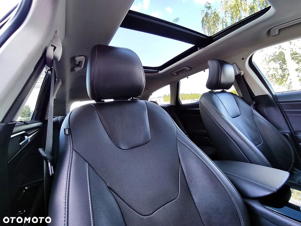 Ford Mondeo 2.0 TDCi PowerShift-Aut Allrad Titanium - 22