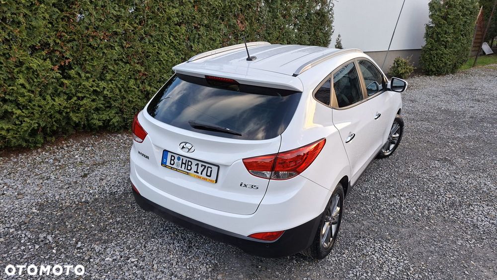 Hyundai ix35 1.6 2WD Fifa World Cup Edition - 34