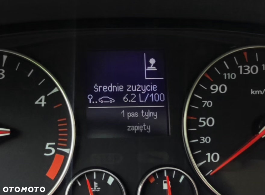 Renault Laguna 2.0 dCi Initiale - 18