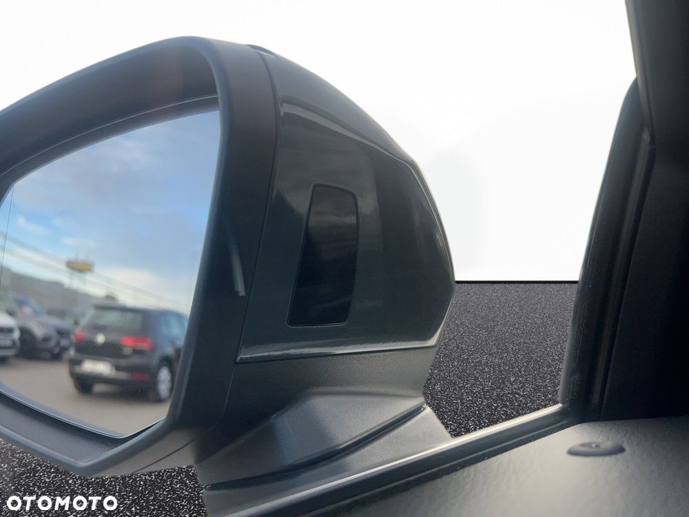 Audi Q3 Sportback - 17