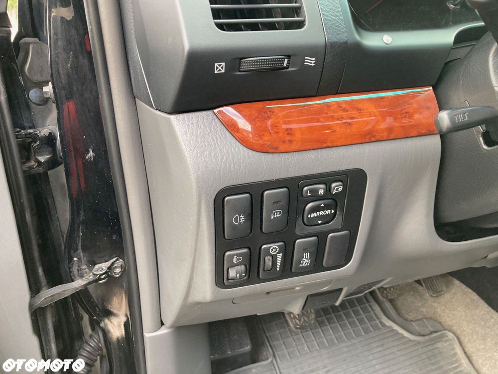 Toyota Land Cruiser 3.0 D Luna Platinium - 25