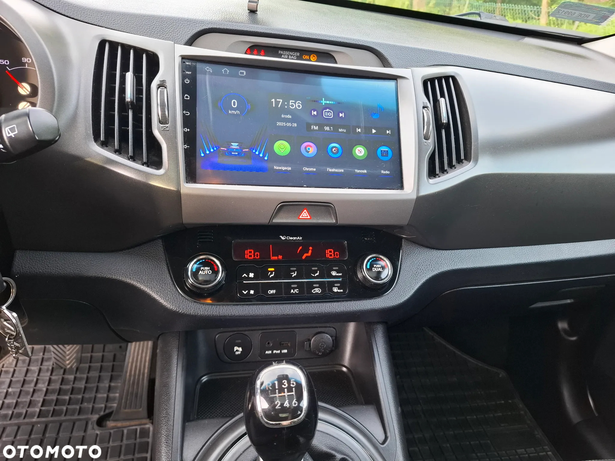 Kia Sportage 2.0 CRDI M - 10