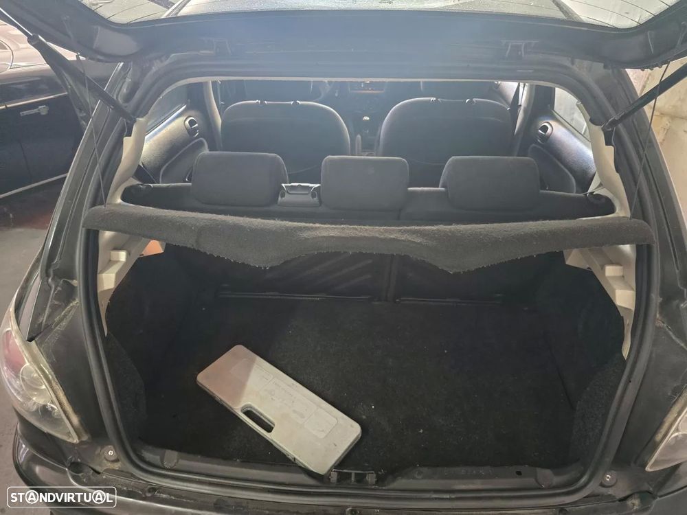 Peugeot 206 1.1 Color Line - 12