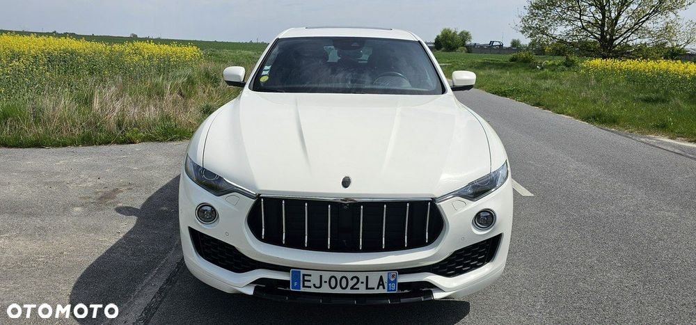 Maserati Levante - 4