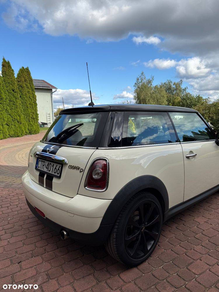 MINI Cooper D - 4