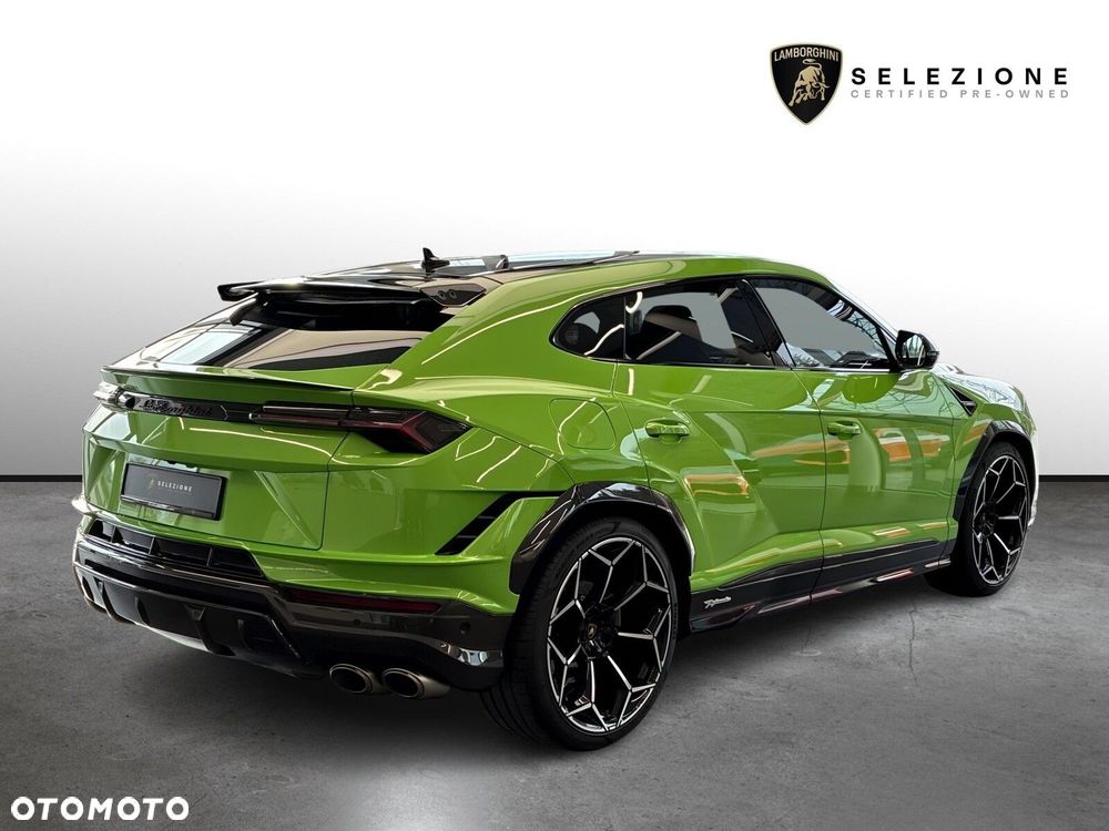Lamborghini Urus - 3