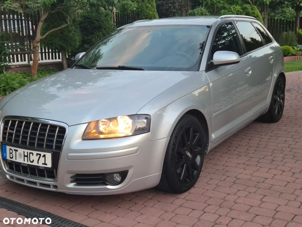 Audi A3 Sportback 2.0 TDI DPF S line Sportpaket (plus) - 1