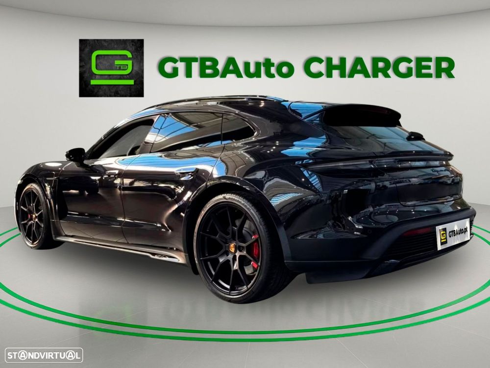 Porsche Taycan Sport Turismo - 7