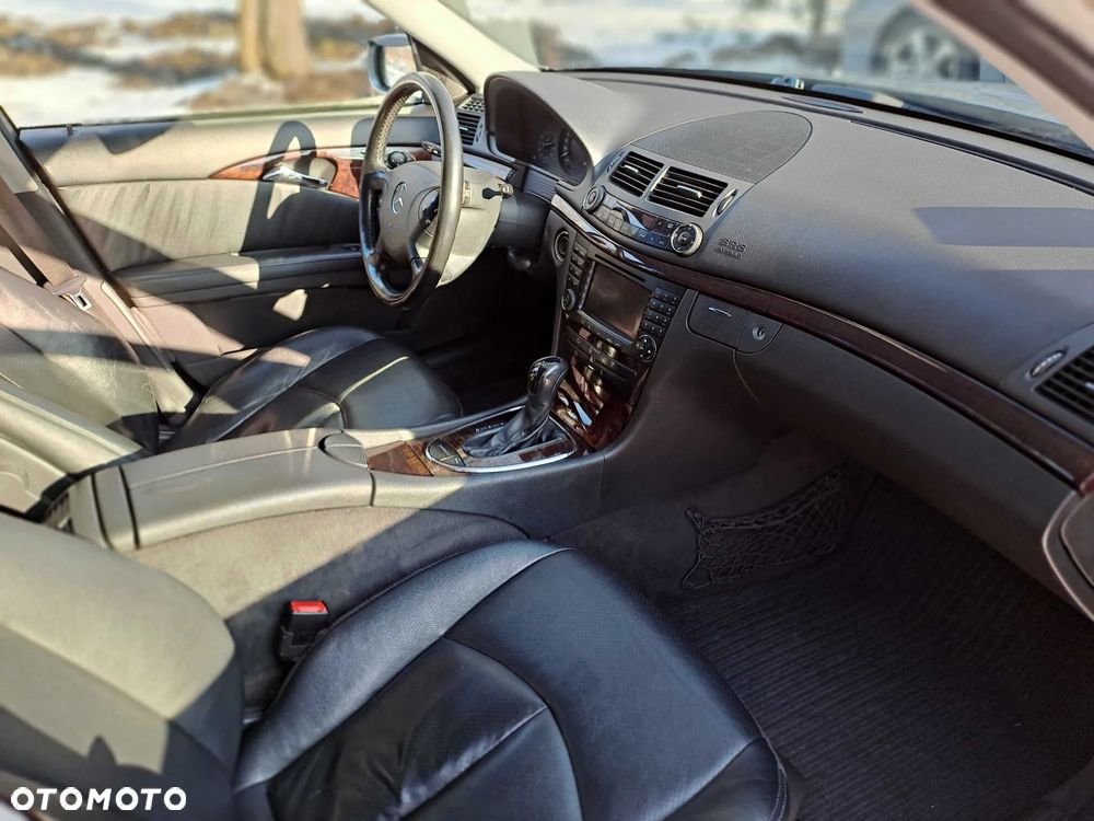 Mercedes-Benz Klasa E - 8