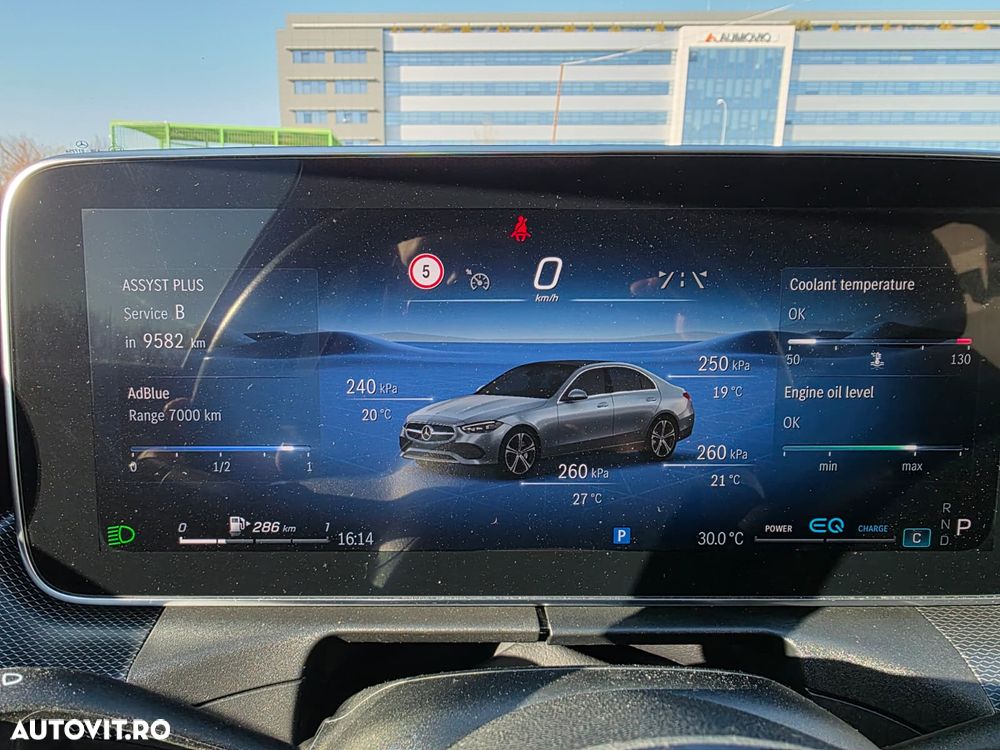 Mercedes-Benz C - 10