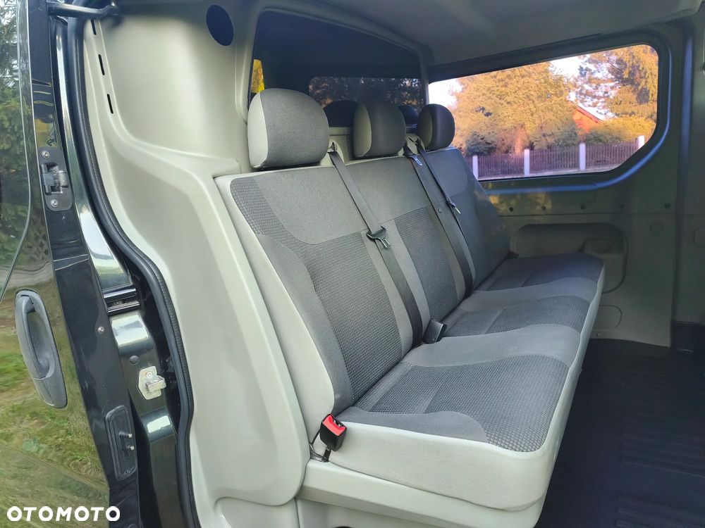 Opel VIVARO - 28