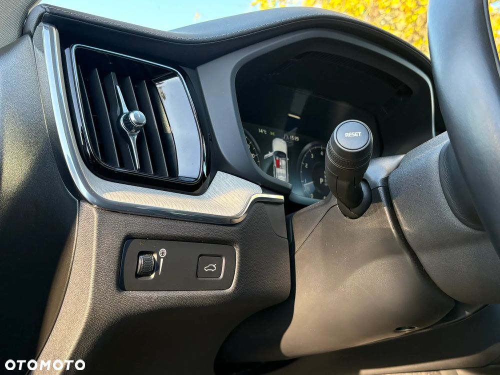 Volvo XC 60 B6 B AWD Inscription - 13