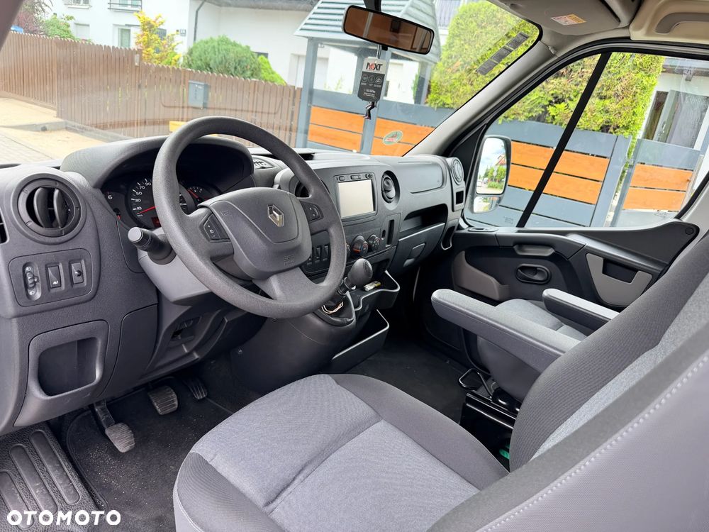 Renault Master - 11