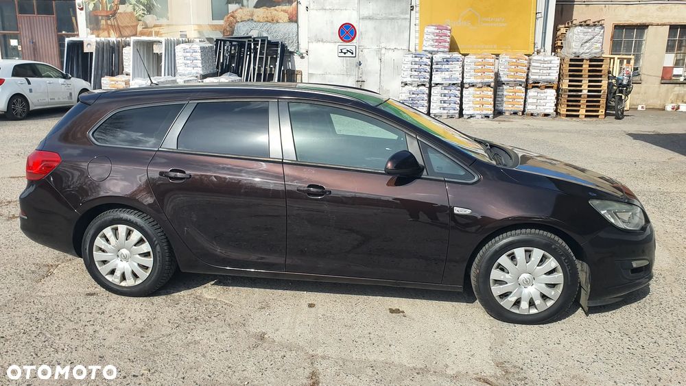 Opel Astra 1.7 CDTI DPF Exklusiv - 10