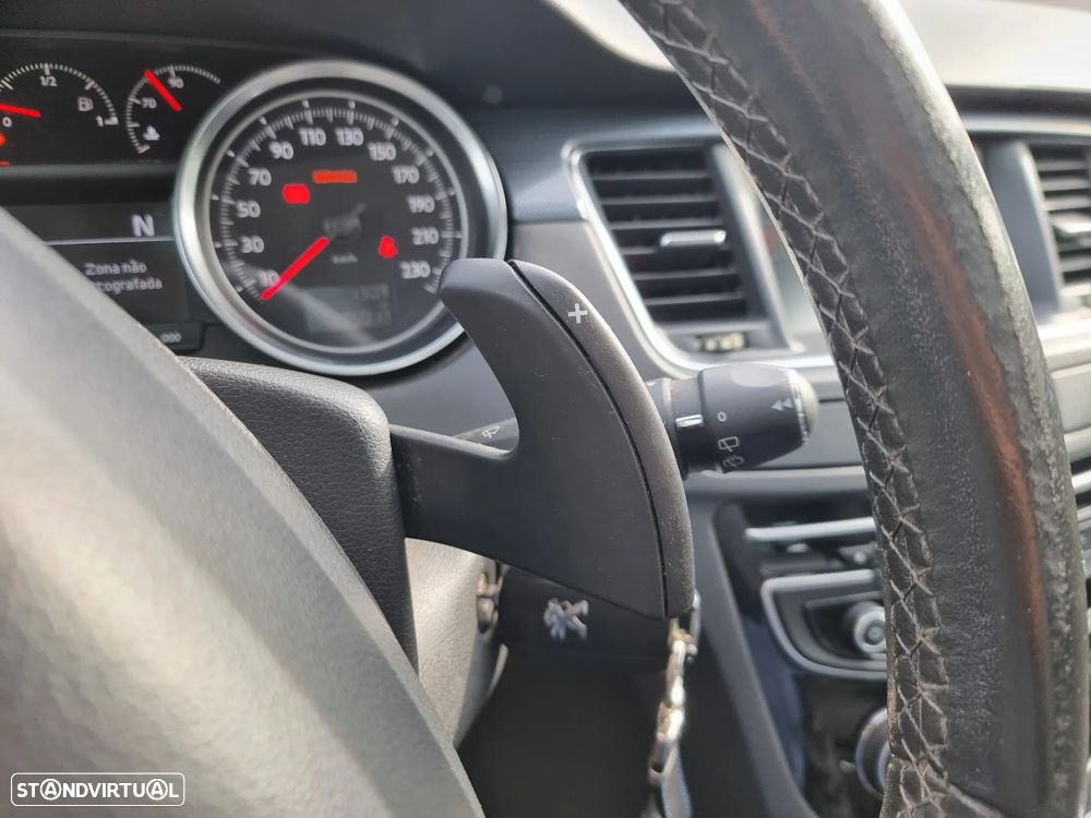 Peugeot 508 SW 1.6 e-HDi Allure 2-Tronic - 11