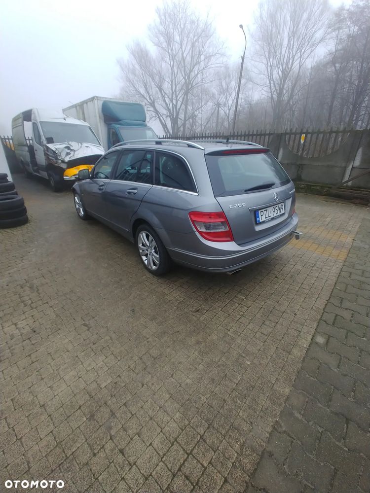 Mercedes-Benz Klasa C 200 T Kompressor Automatik - 3