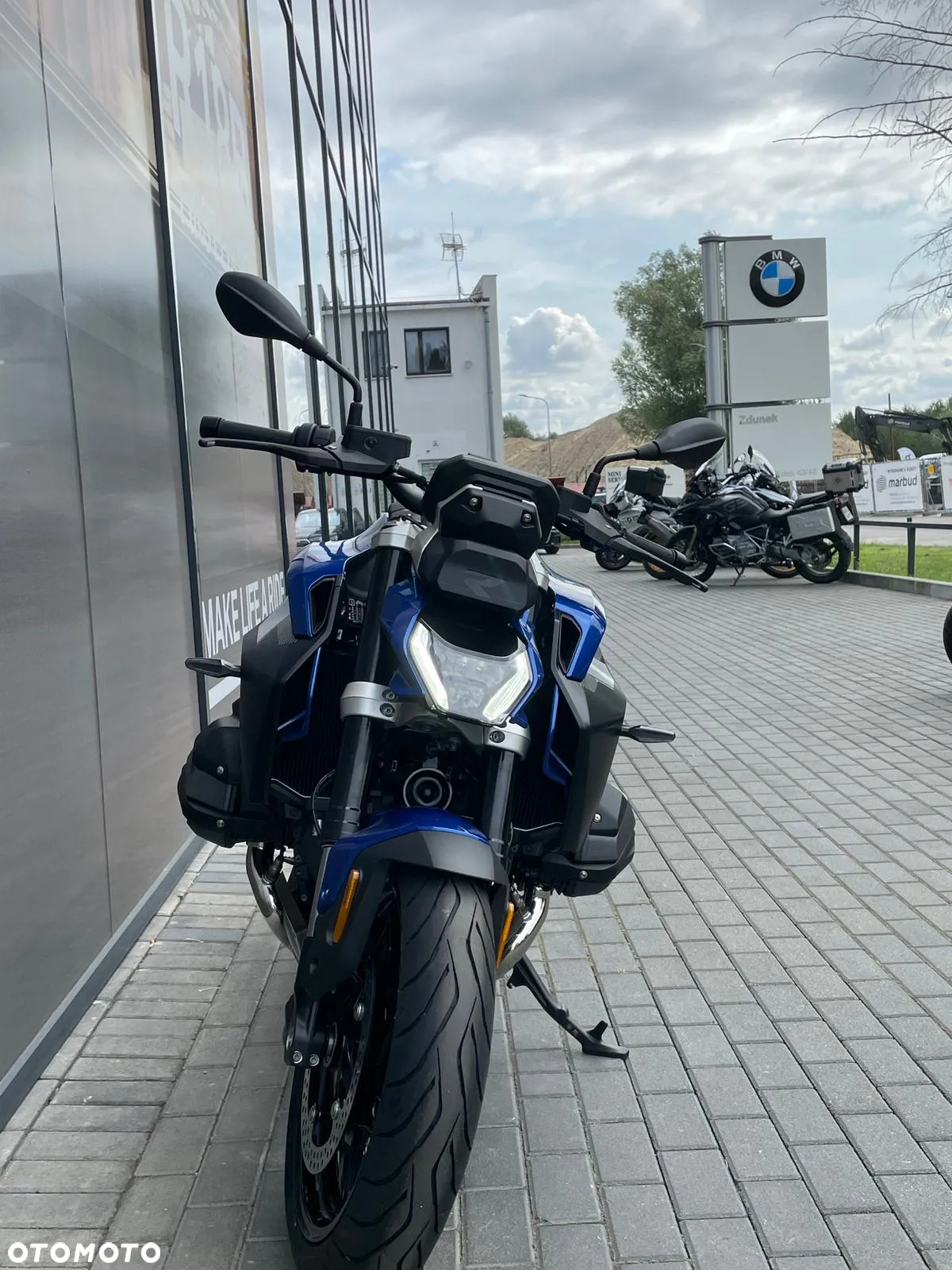 BMW R - 6