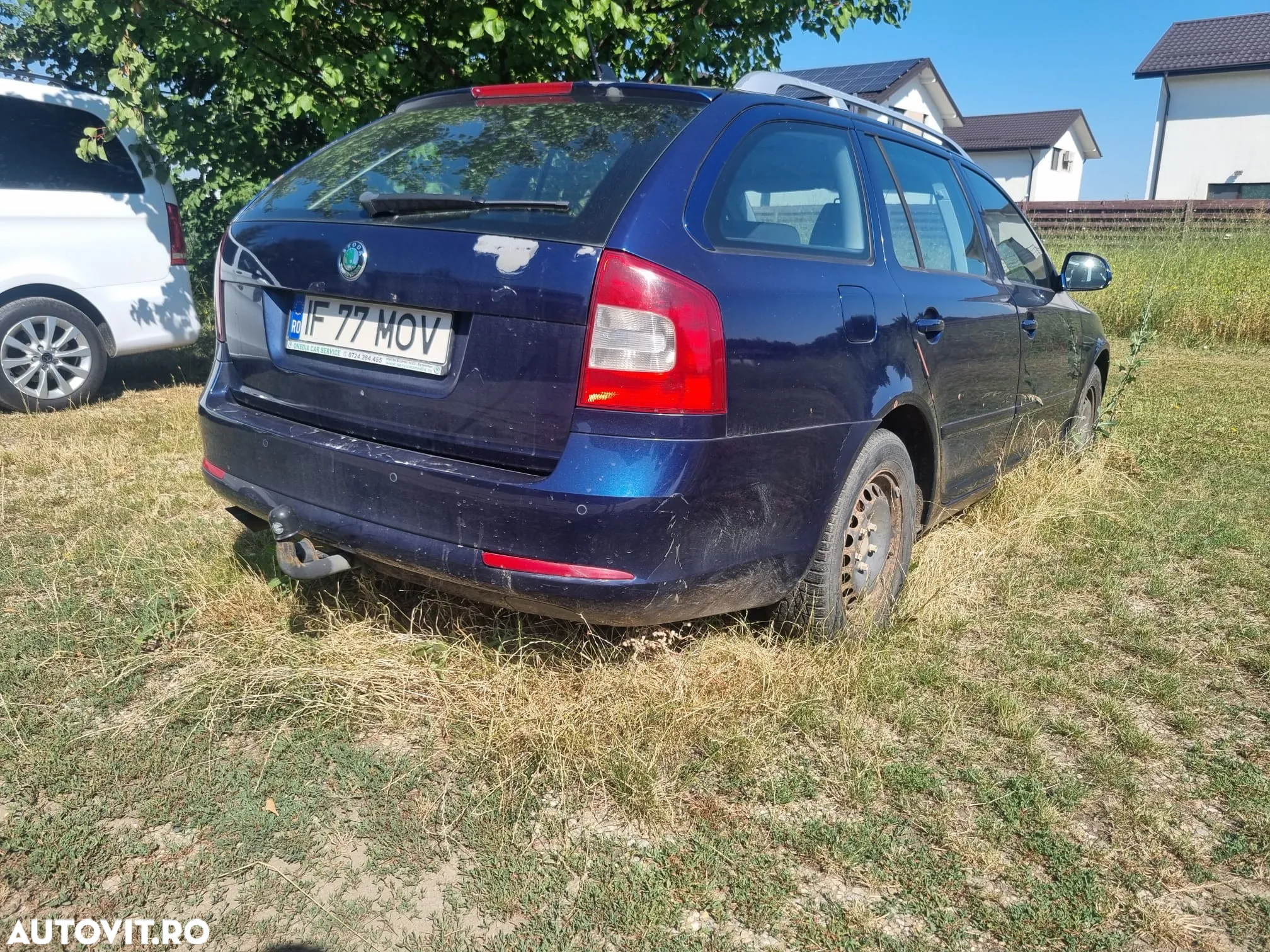 Skoda Octavia Combi 2.0 TDI Ambiente DSG - 3