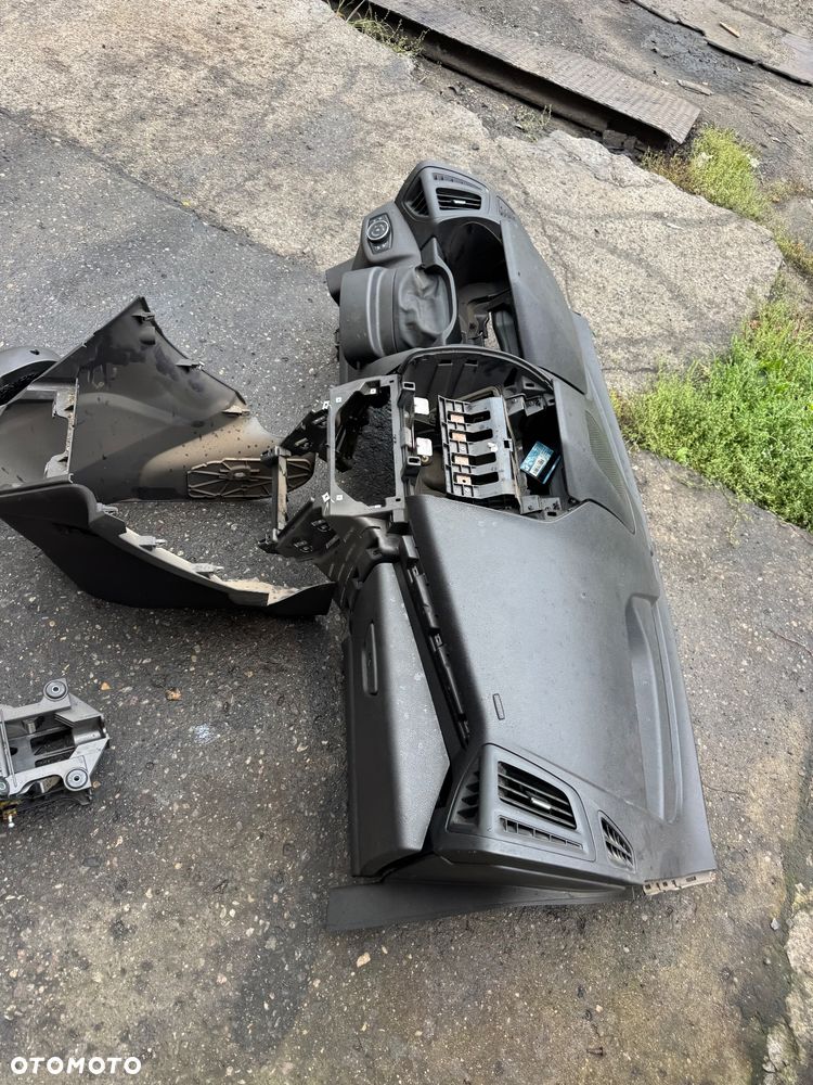 Ford transit Connect  2 konsola deska pasy poduszka poduszki - 2