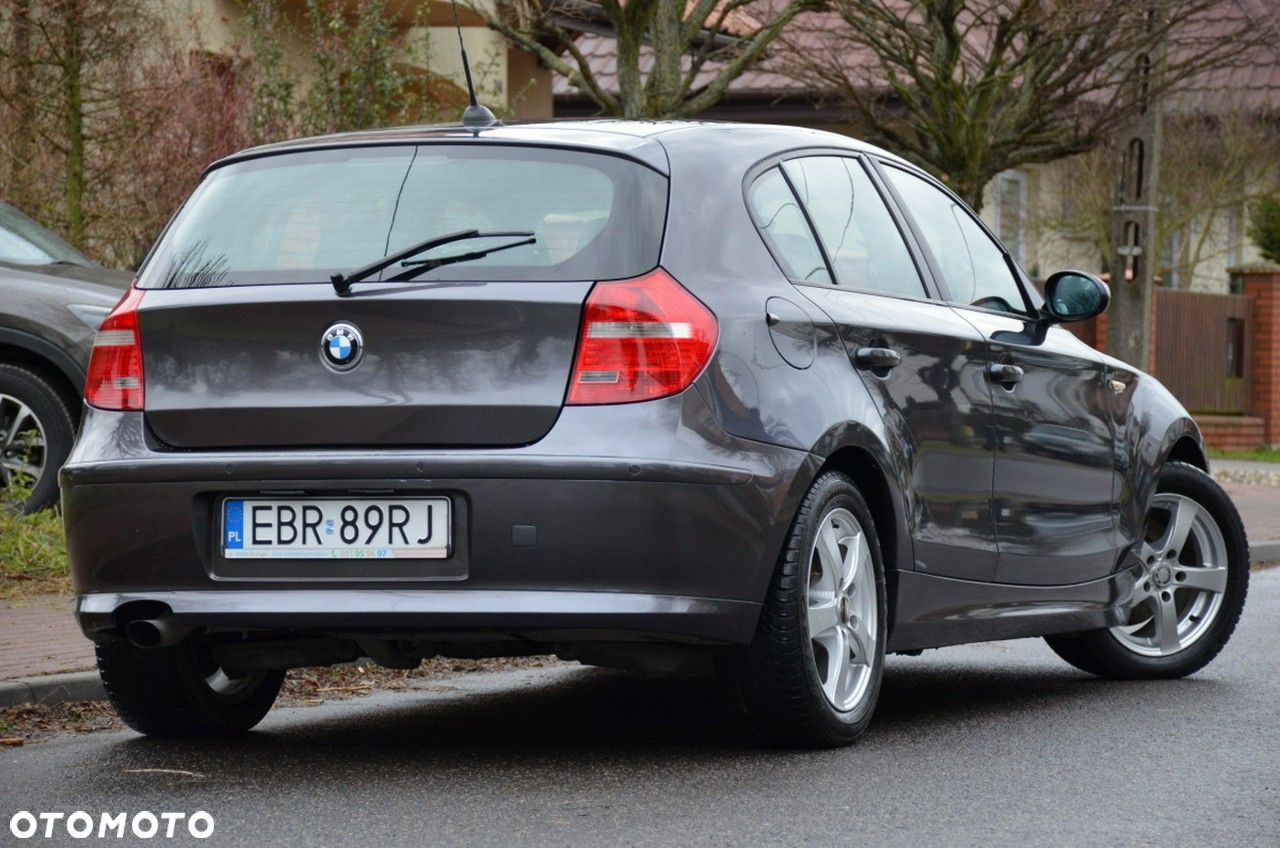 BMW Seria 1 - 12