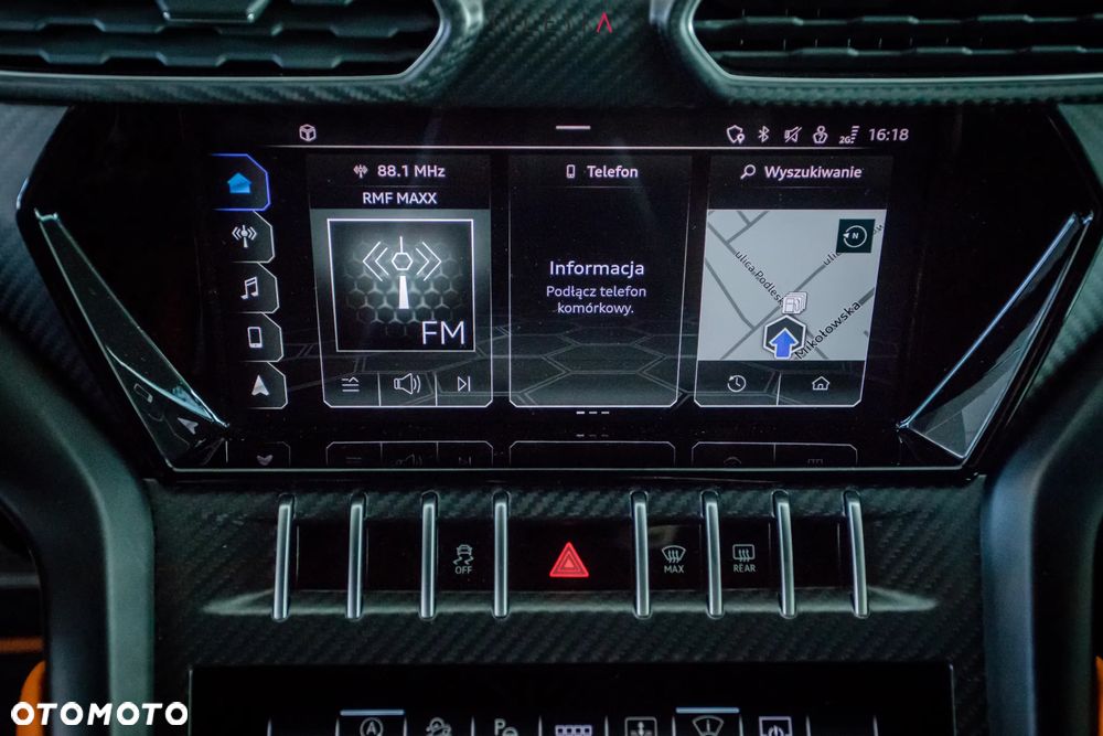 Lamborghini Urus Standard - 22