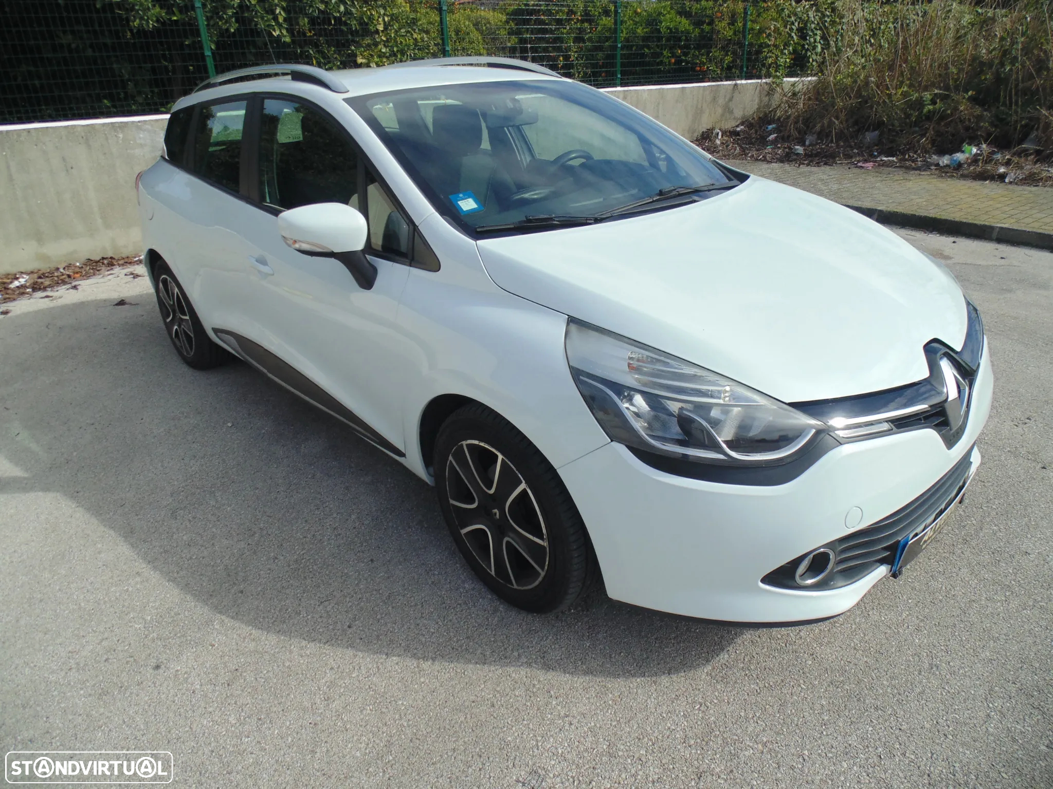 Renault Clio Sport Tourer 0.9 TCE Dynamique S - 5