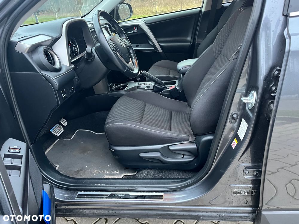 Toyota RAV4 - 38