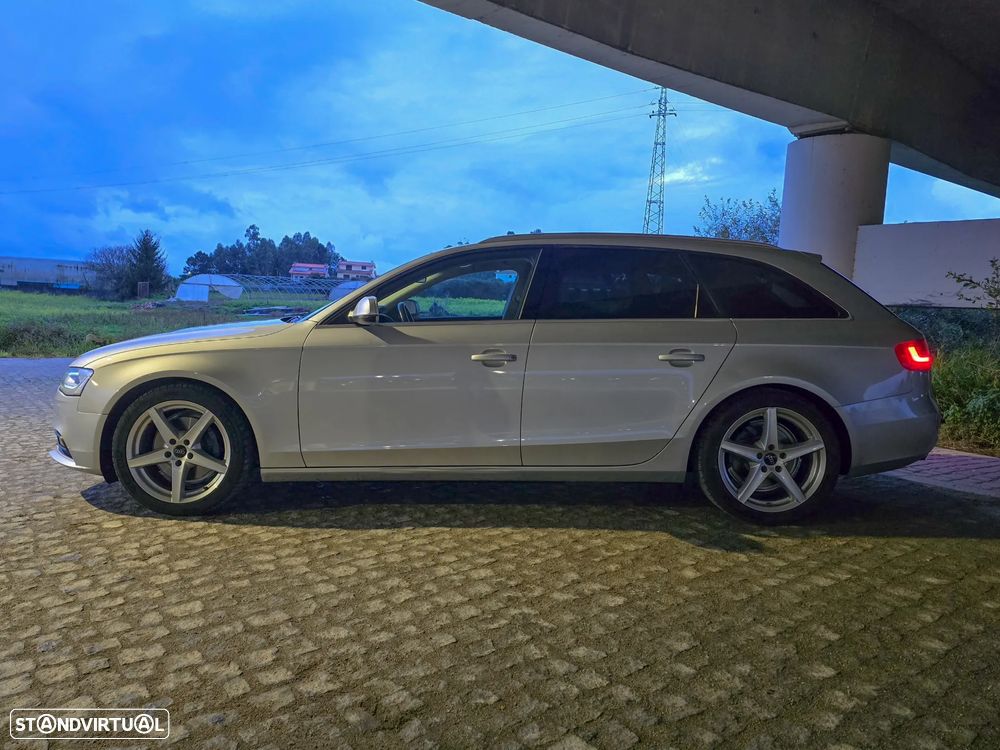 Audi A4 Avant 2.0 TDI DPF multitronic S line Sport Pack - 17