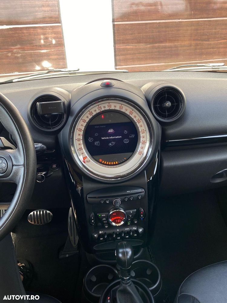 Mini Countryman - 6
