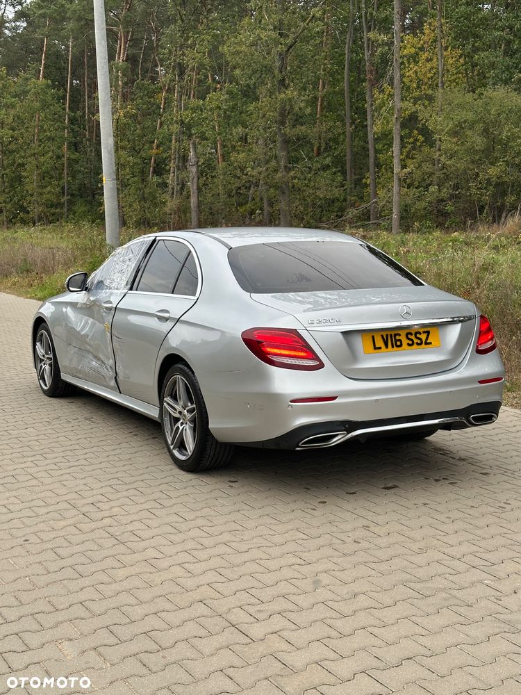 Mercedes-Benz Klasa E - 7