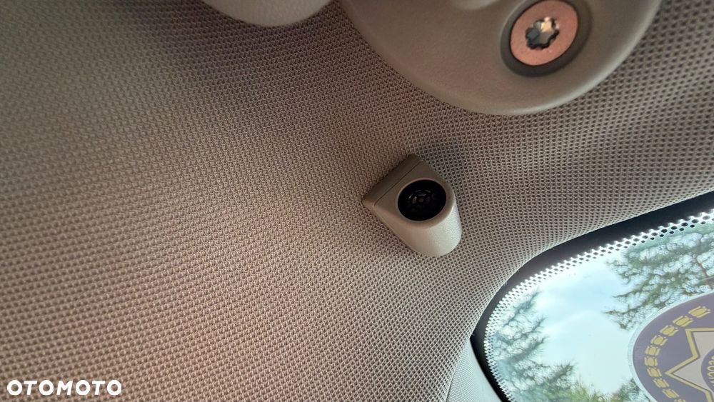 Toyota RAV4 2.0 D-4D Active - 14