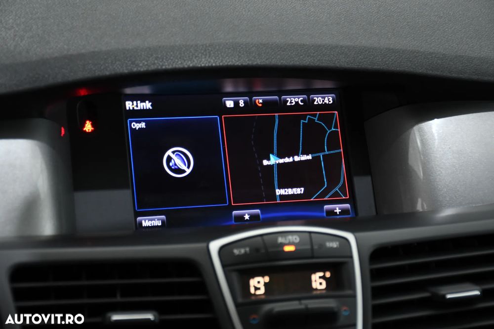 Renault Laguna dCi 110 FAP Limited - 14