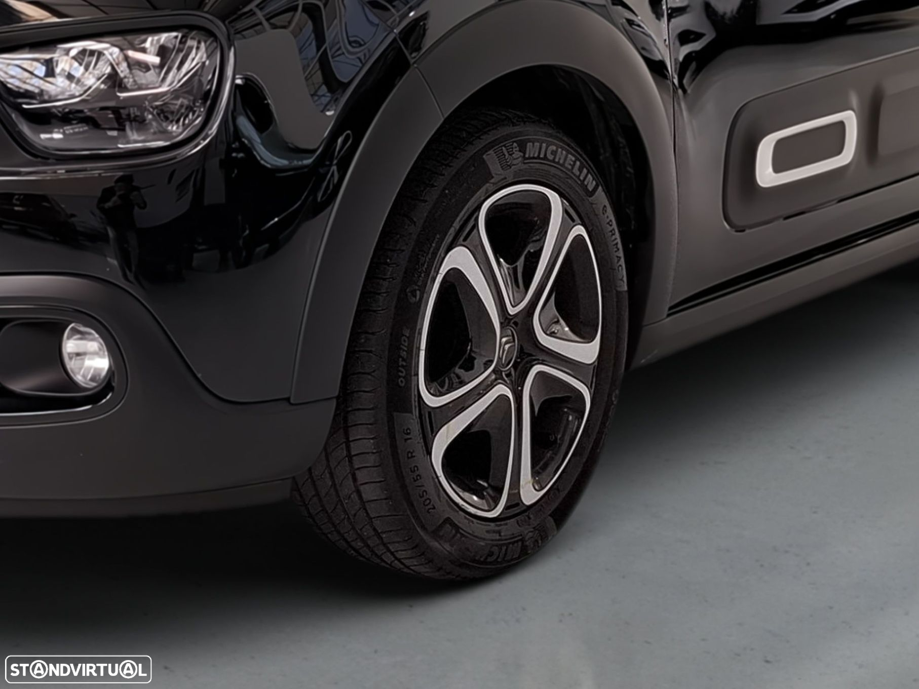 Citroën C3 1.2 PureTech Plus - 15