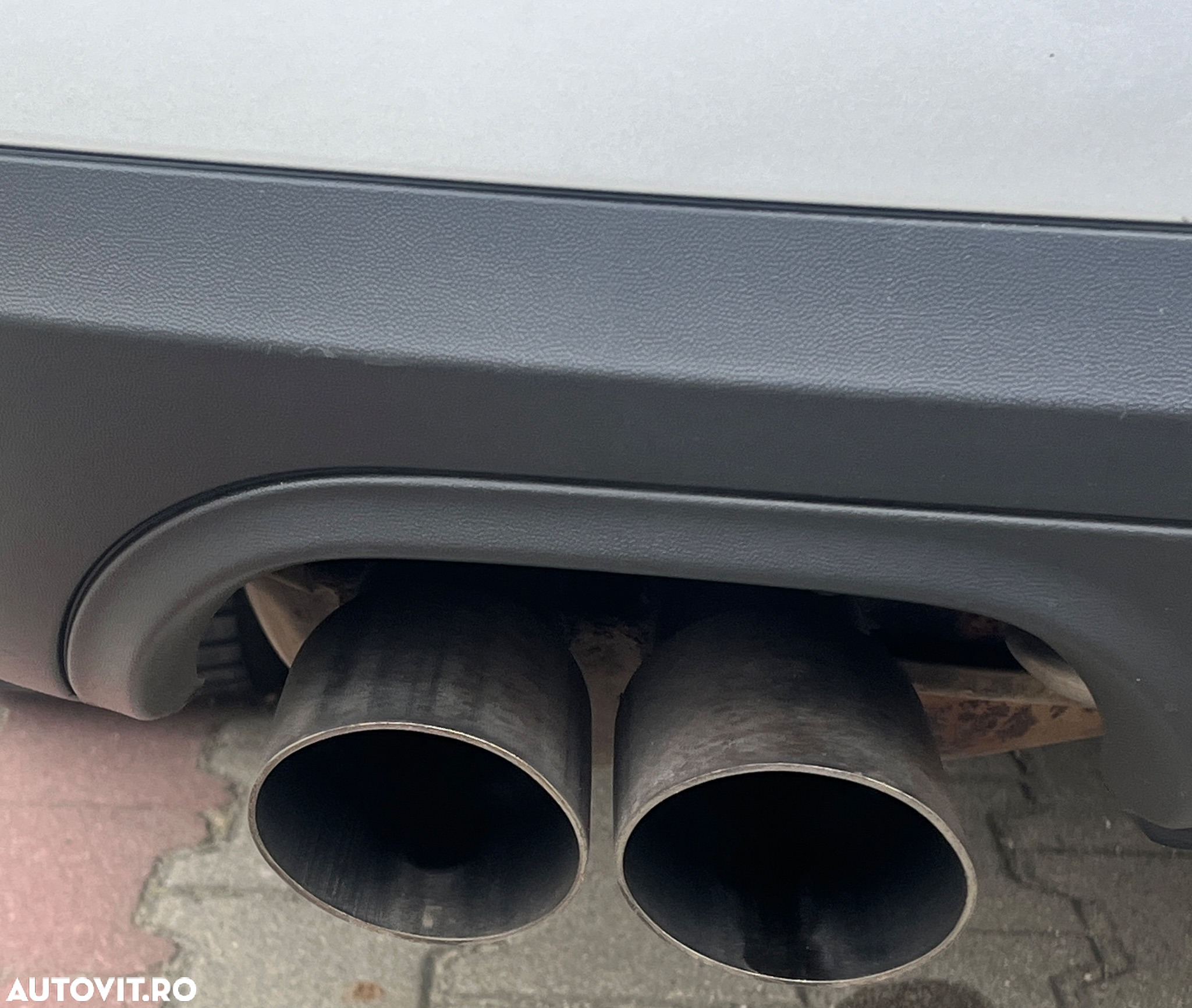Volkswagen Passat - 14