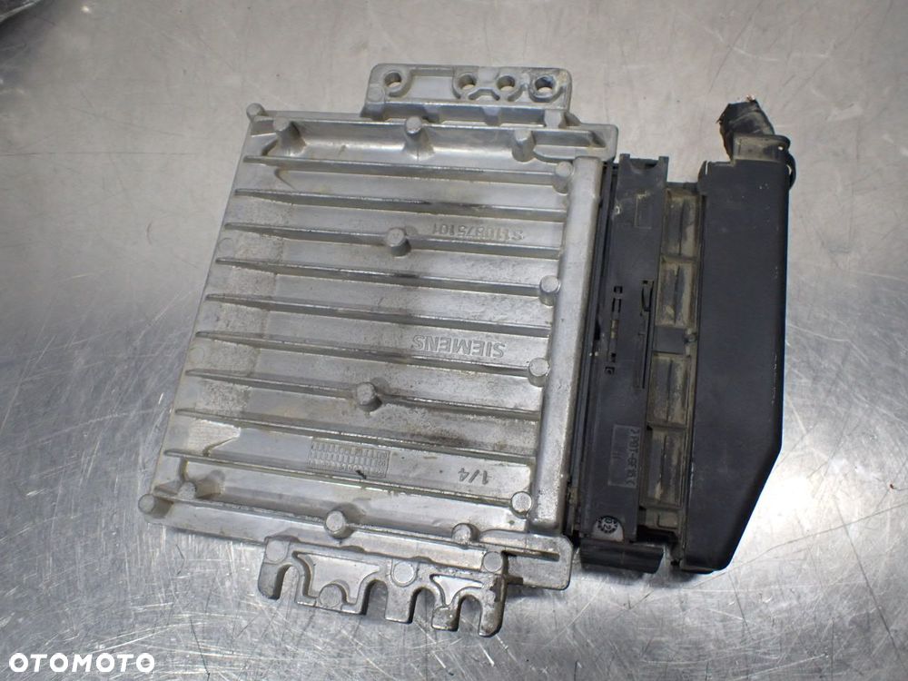 KOMPUTER SILNIKA RENAULT CLIO II 2.0 F4R736 8200214974 - 3