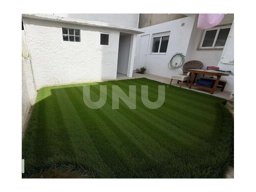 Apartamento T2 + 1 com quintal Remodelado - Grande imagem: 3/16