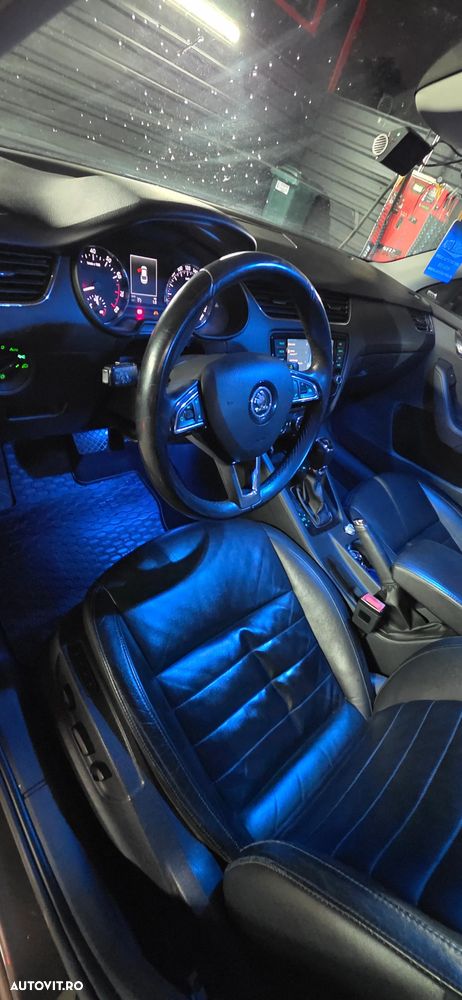 Skoda Octavia 1.8 TSI ELEGANCE DSG - 9